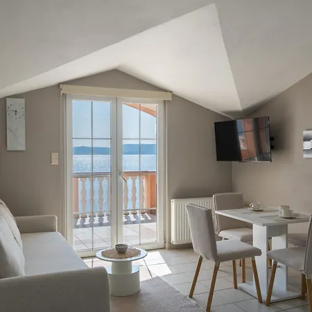 Calmasol Beachfront Apartmán Sukošan