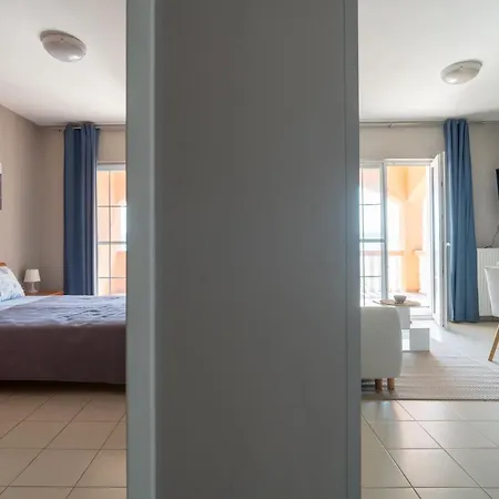 Calmasol Beachfront Apartmán *